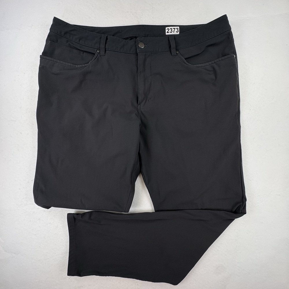 Lululemon ABC Pants Mens 38x32 Black Classic Fit Warpstreme Stretch Performance